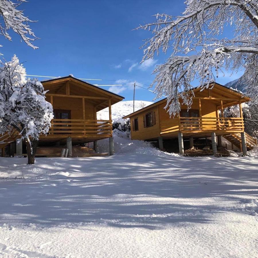 Camping, Hôtel De Plein Air Les Cariamas Chateauroux-les-Alpes Bagian luar foto