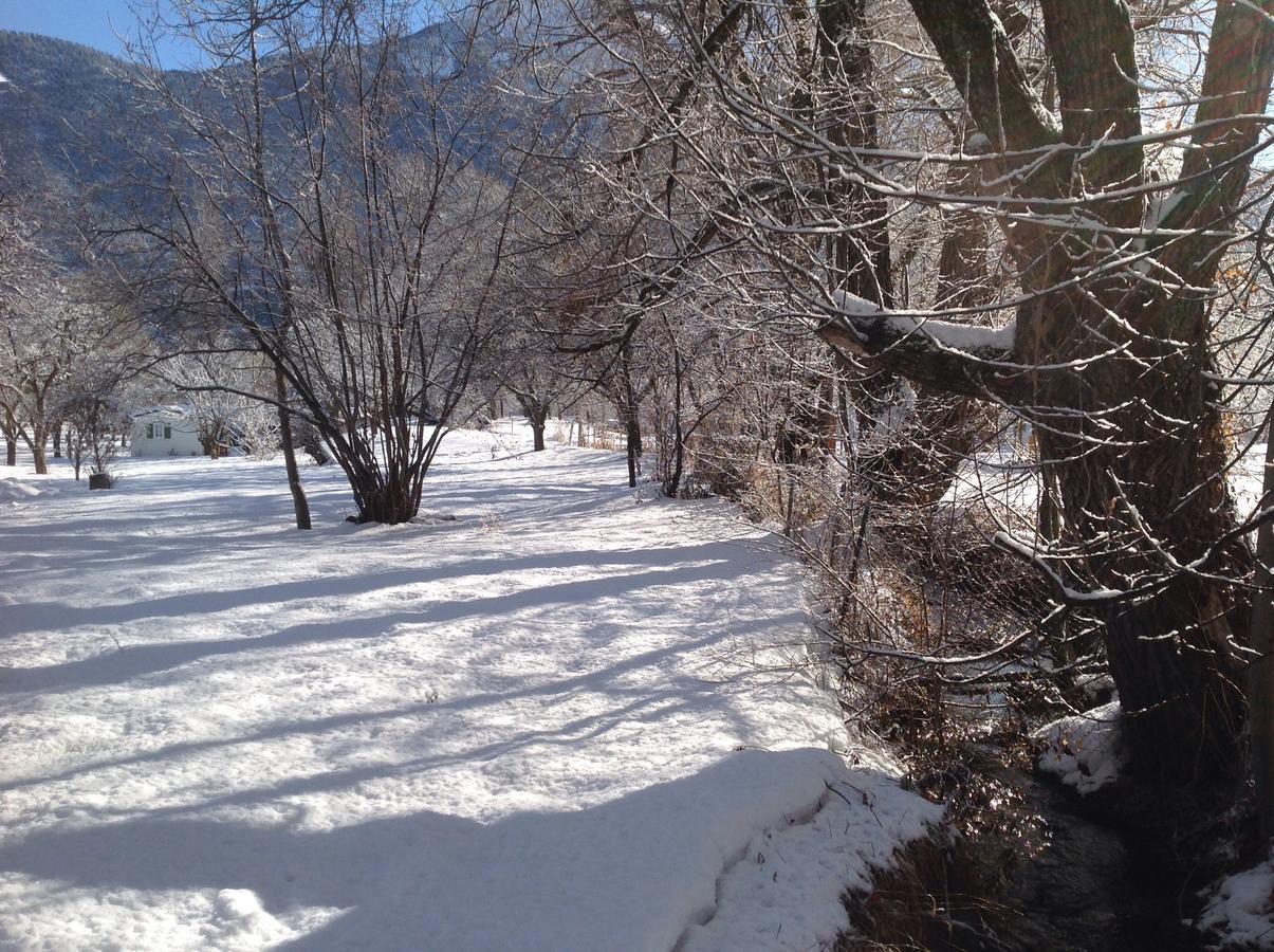 Camping, Hôtel De Plein Air Les Cariamas Chateauroux-les-Alpes Bagian luar foto