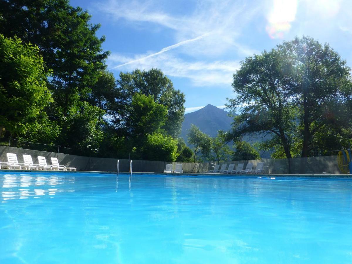 Camping, Hôtel De Plein Air Les Cariamas Chateauroux-les-Alpes Bagian luar foto